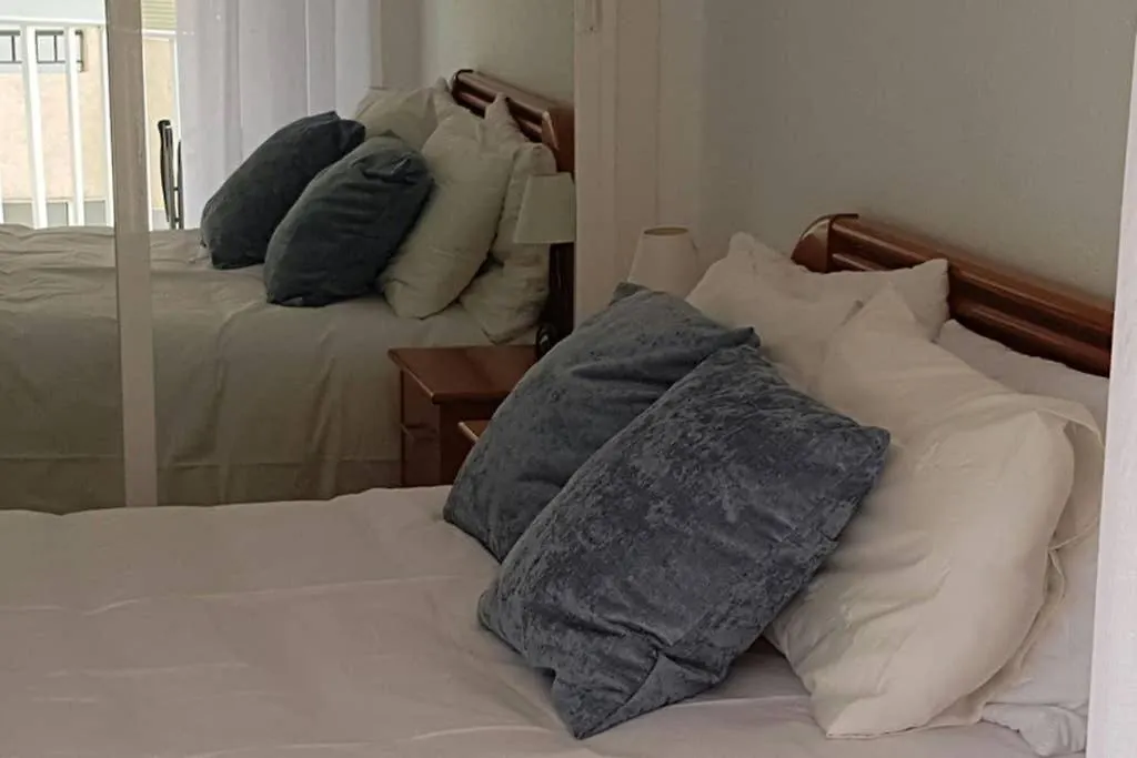 Beachfront With Sea Views And Pool Apartment Fuengirola