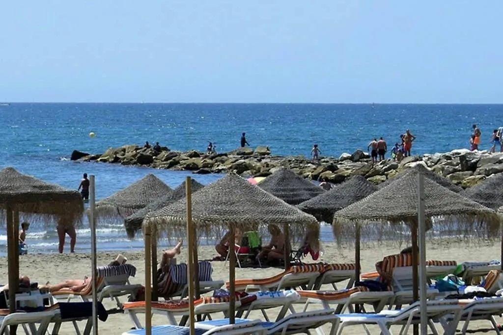 Beachfront With Sea Views And Pool Apartment Fuengirola